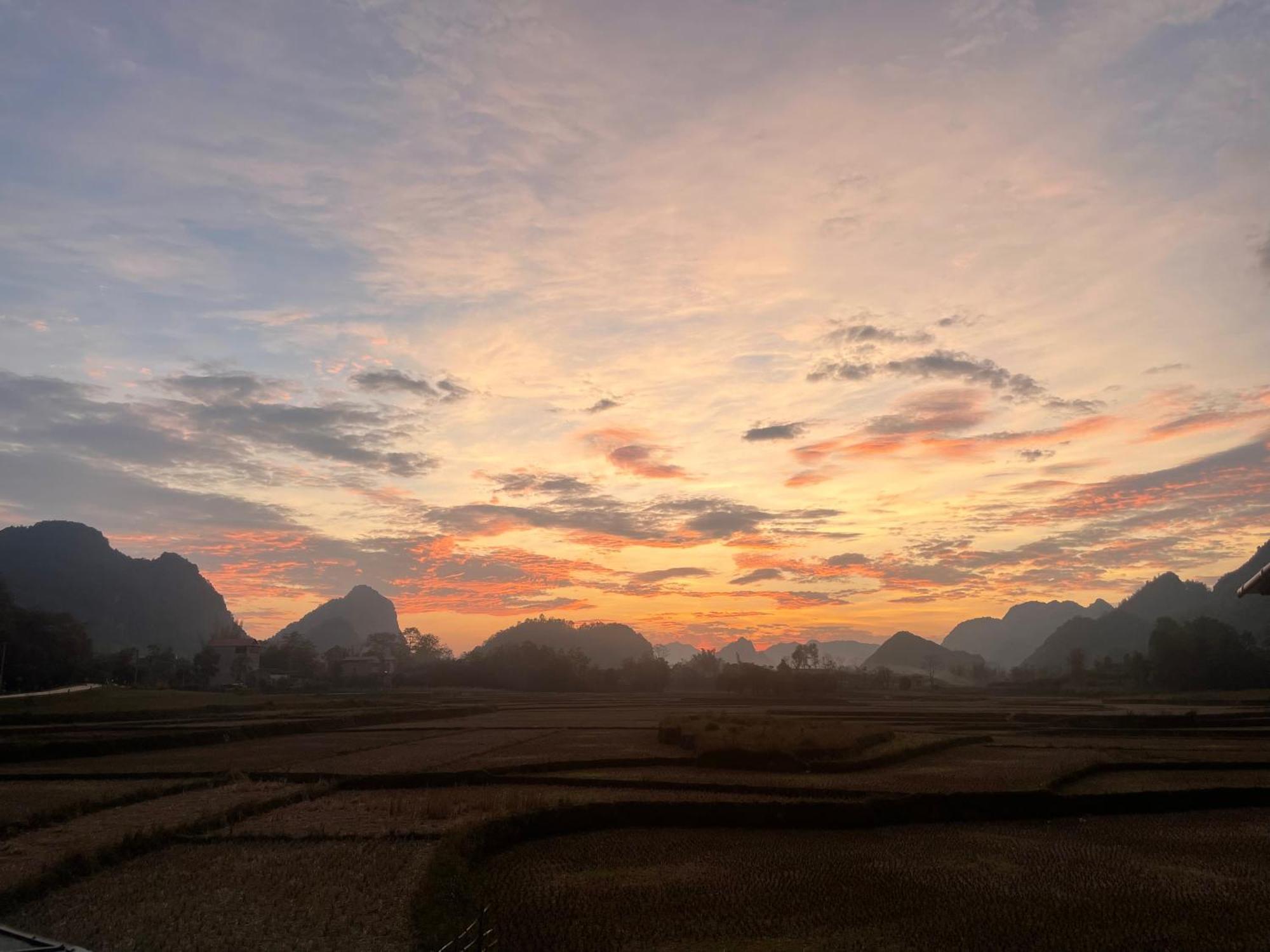 Riverside Homestay Cao Bang Buitenkant foto